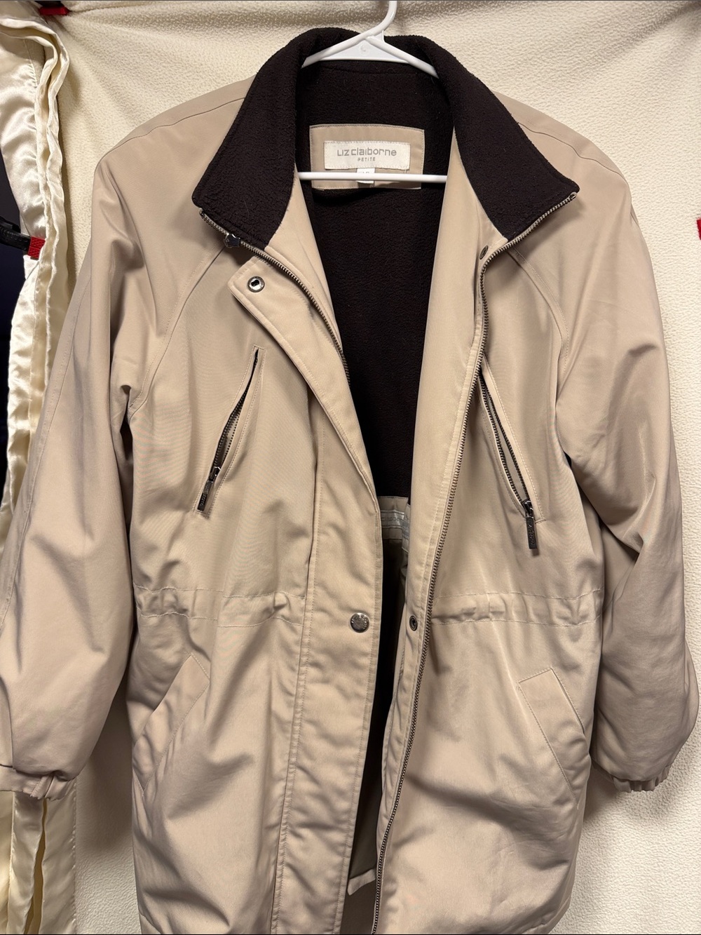 Liz Claiborne Two-Tone Beige Trench Coat with Dark Contrast Collar